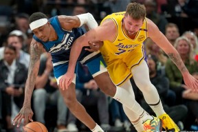 国际比赛日体能课后;洛杉矶湖人伤情更新备战CBA常规赛;信心回归;数据趋势出现新变化的简单介绍开云服务平台