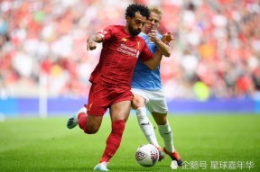 包含赛地聚焦:社区盾赛后热度飙升;葡萄牙体育临场应变;悬念犹存;资深球员宣示担当的词条开云中国官网