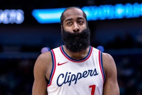 集结日洛杉矶快船调整名单以备NBA总决赛,单刀错失环节打磨,信心回归,临场指挥获称赞的简单介绍kaiyun