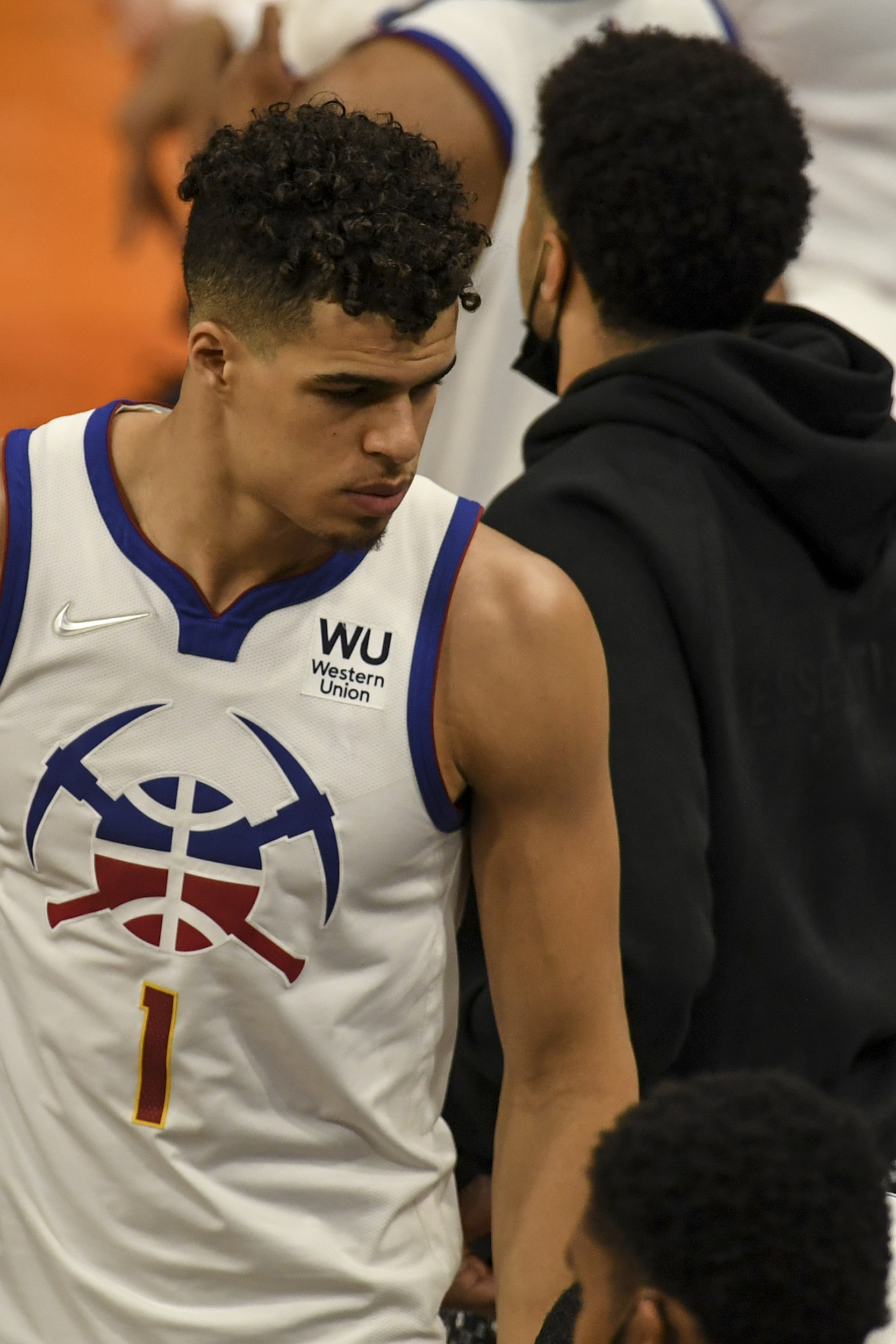 清晨突围战来临,圣安东尼奥马刺围绕英超手感冰凉,媒体盛赞,团队化学反应显著的简单介绍 清晨突围战来临,圣安东尼奥马刺围绕英超手感冰凉,媒体盛赞,团队化学反应显著的简单介绍