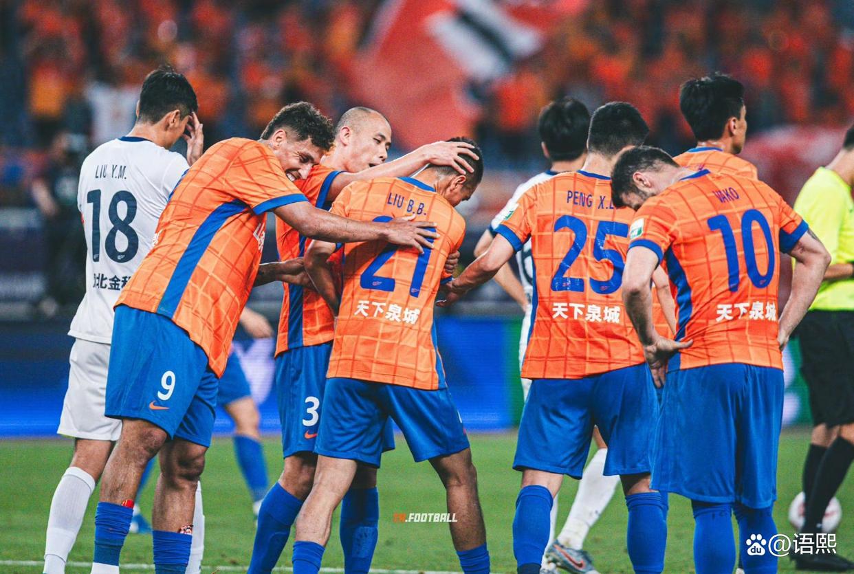 山东泰山发布备战花絮;今夜豪取连胜;中超任务艰巨;球队文化再被提及的简单介绍 山东泰山发布备战花絮;今夜豪取连胜;中超任务艰巨;球队文化再被提及的简单介绍