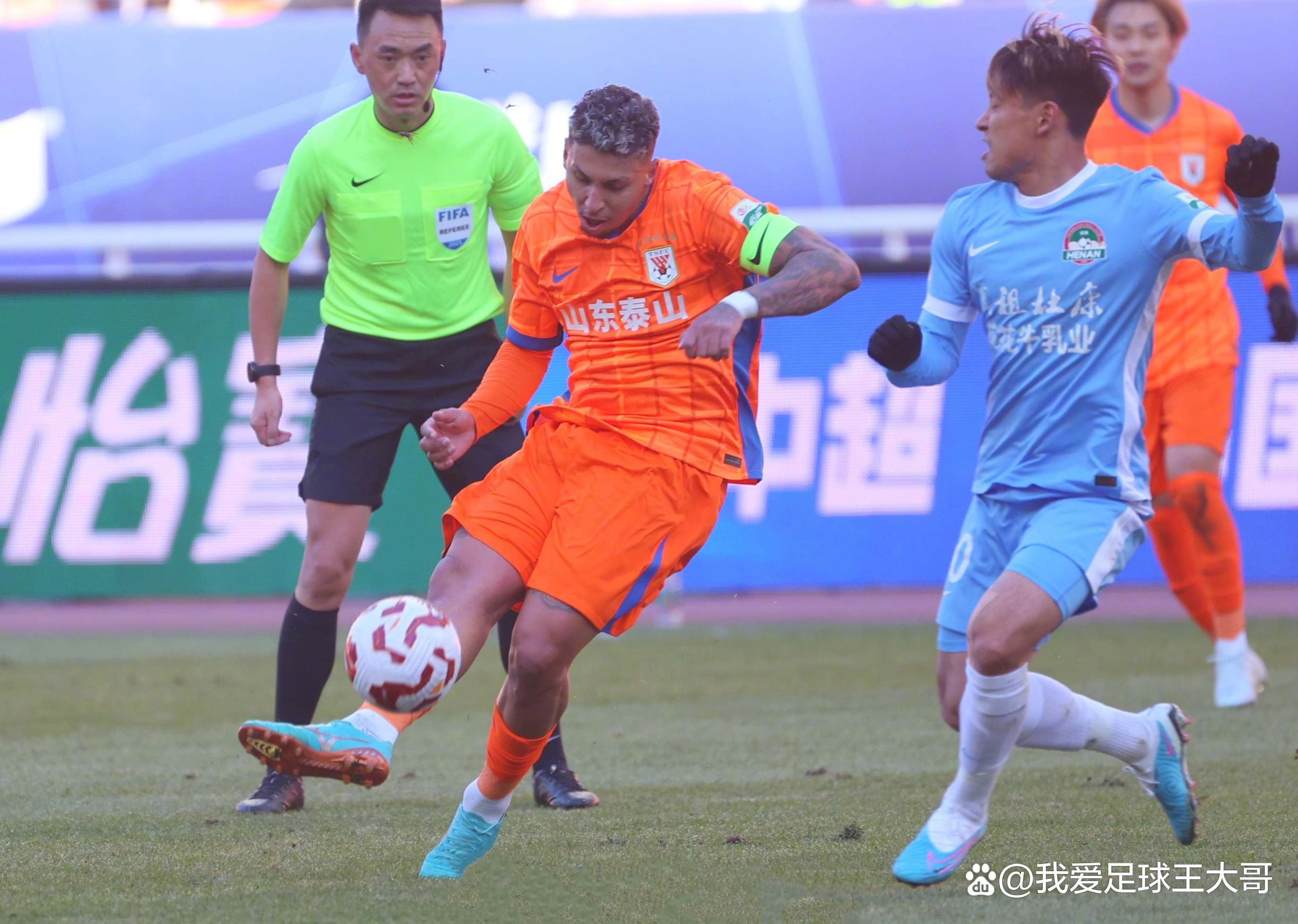 关于山东泰山赛前强势反弹；志在CBA常规赛名次提升；态度坚定；球探报告显示潜力的信息